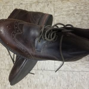 Studio Ink wingtip shoes